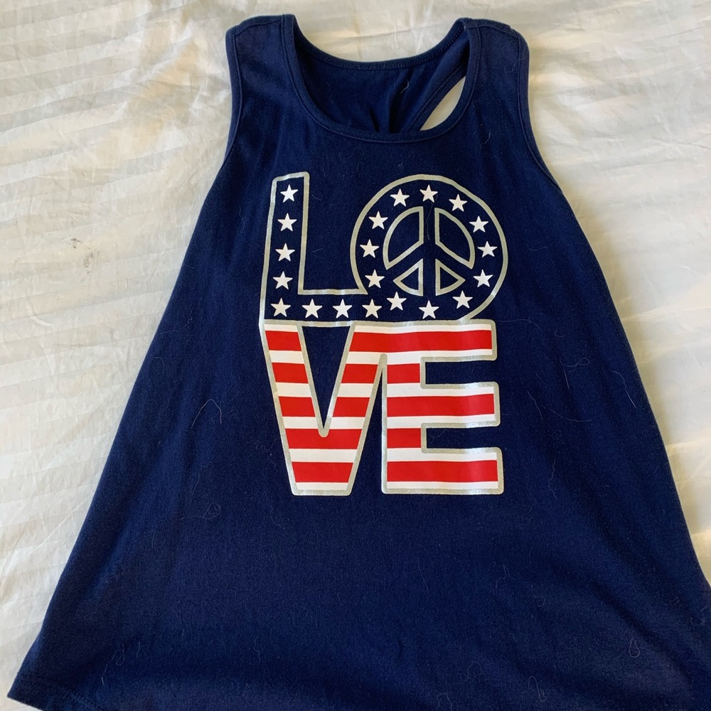 Love shirt with bow one the back!